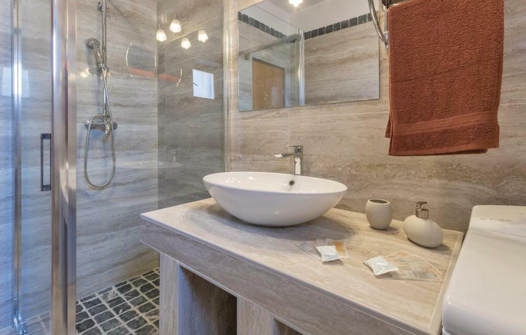 Apartments Klaudija プーラ エクステリア 写真